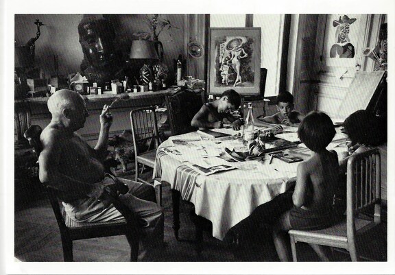 Picasso am Tisch mit seinen Kindern - Lithograp...